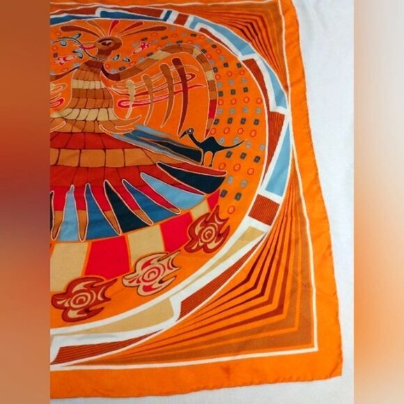 Native Aboriginal Art Silk Scarf Rolled Hem - Picture 5 of 14